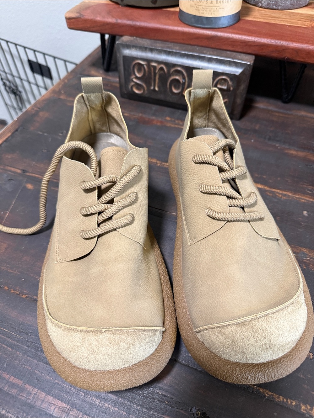 Casual shoes